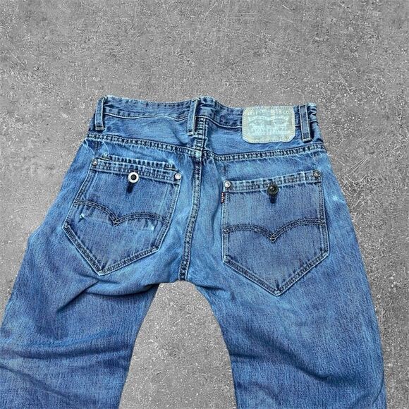 Y2K Levi’s Button Back Pockets Skater Grunge Slim Straight Jeans 31x32 - Picture 1 of 10